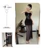 Sinnliches rotes Spitzen-Taillenbetonendes Camisole Abendkleid