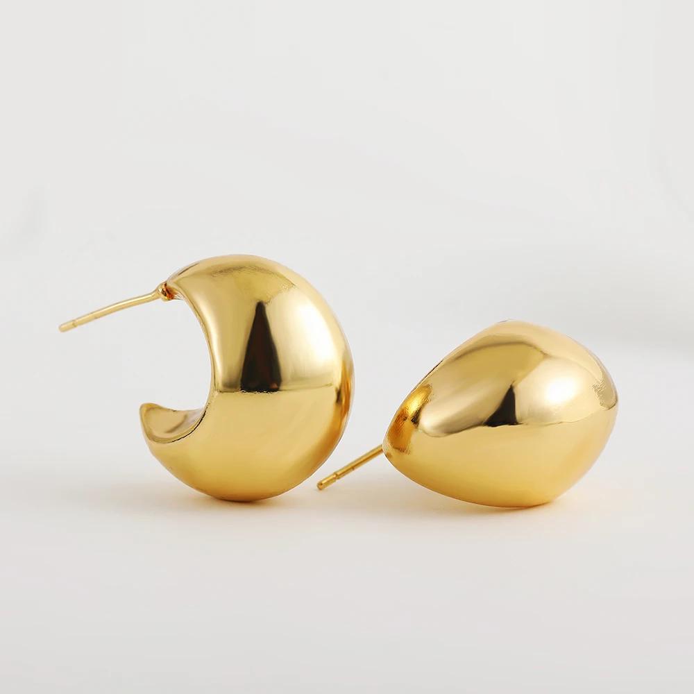 

Smooth Round Chunky Hoop Earrings for Women Girls Gold Plated Wide Thick Geometric Metal Statement Earrings Vintage Zircon Gift