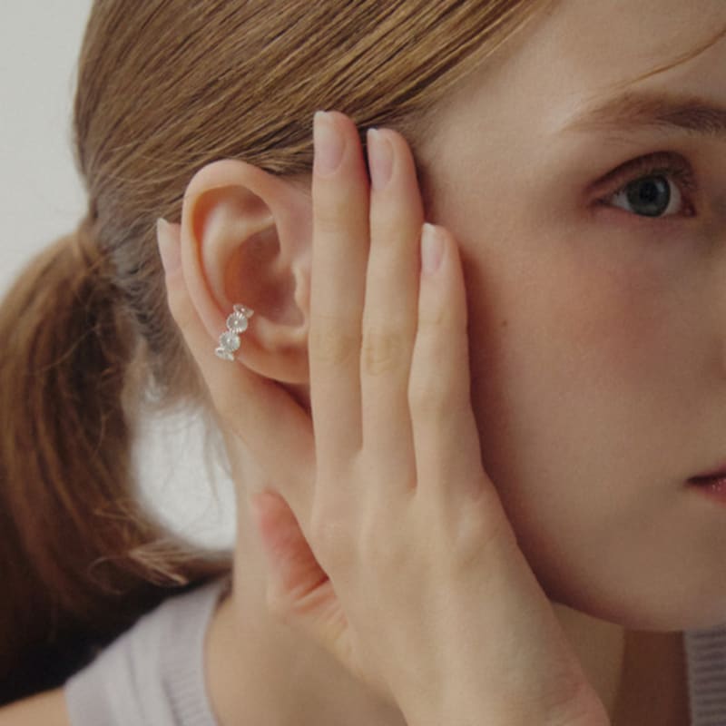 Own Sona Ear Cuff
