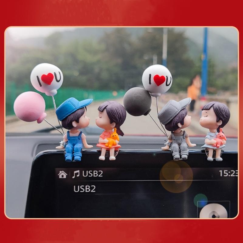 Niedliche Cartoon Harz Autodekoration Paar Figuren Für Auto Innenraum Und Heim Büro Dekor