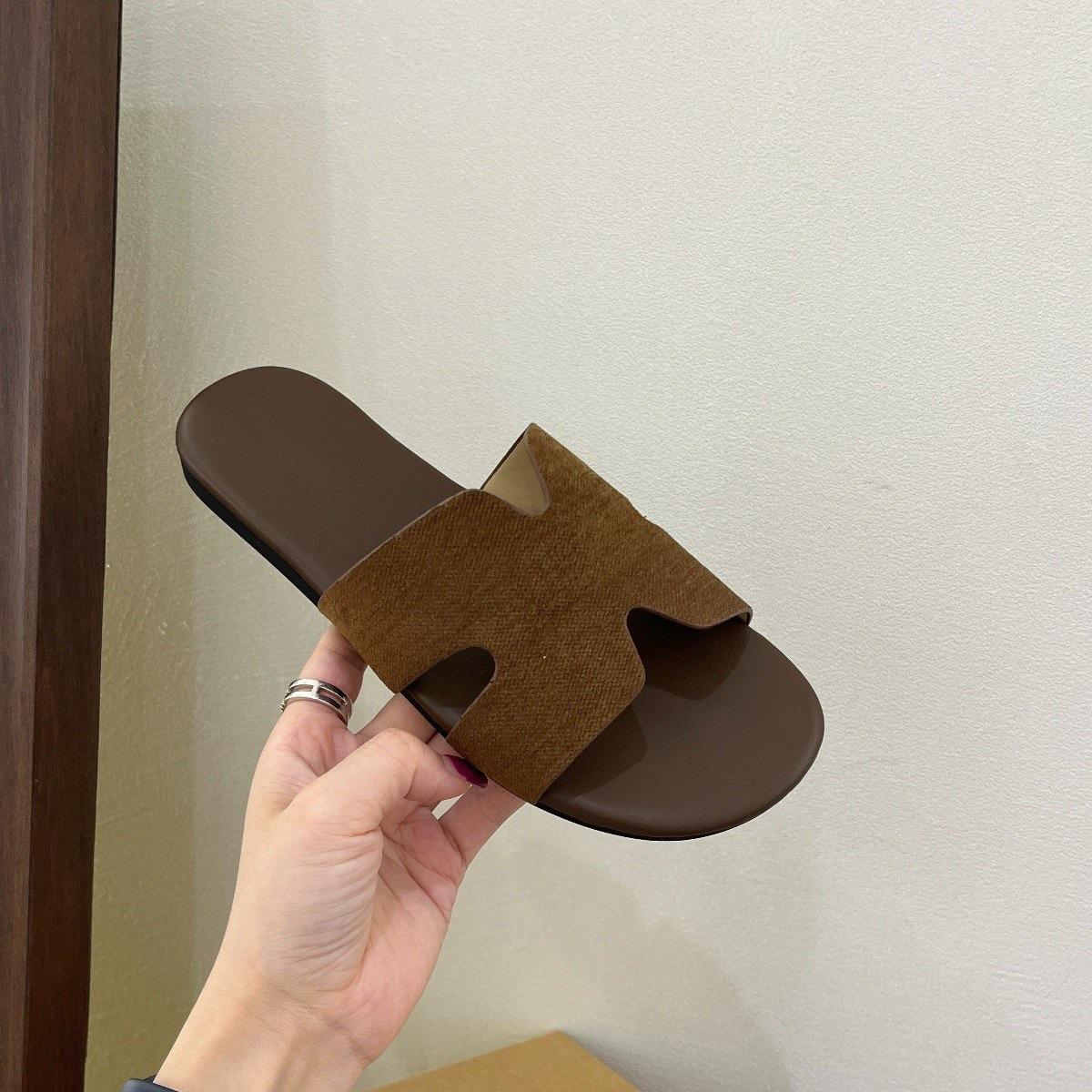 

Корейские льняные тапочки для женщин для ношения летом, новые однословные H-сандалии, праздничный стиль, морское побережье, пляж, мягкие плоские сандалии 37 коричневый