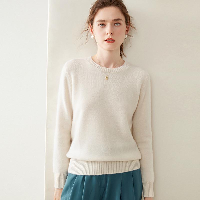 Women's Fashionable Autumn/Winter Cashmere Sweater: Round Neck, Double Strand, Thickened Knit Base Layer Outerwear.