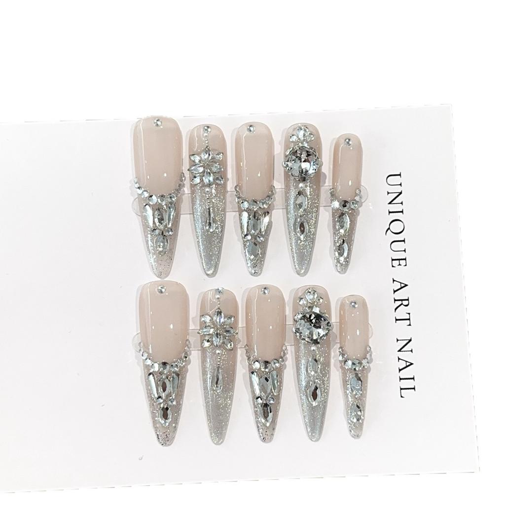 1PC Long, pointed silver cat-eye press-on nails; fully handmade; ultra-sparkly, fully rhinestone-encrusted false nail tips.