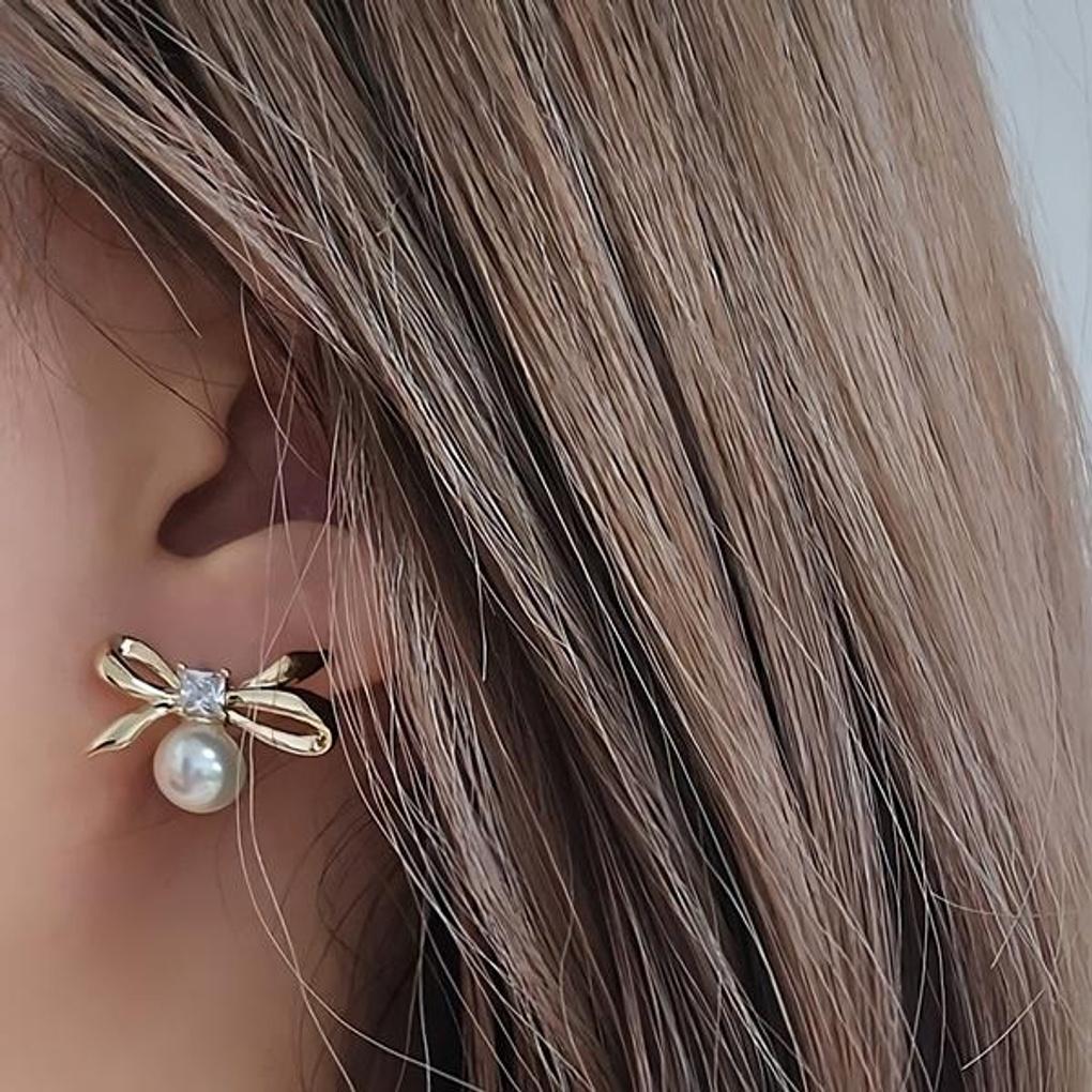 Women's Daily Accessory Grand Pearl Ribbon Earrings