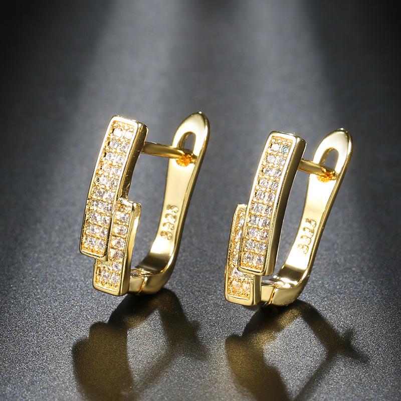 Personalized small ear buckle simple earrings boutique fashion earrings versatile exquisite fashion earrings