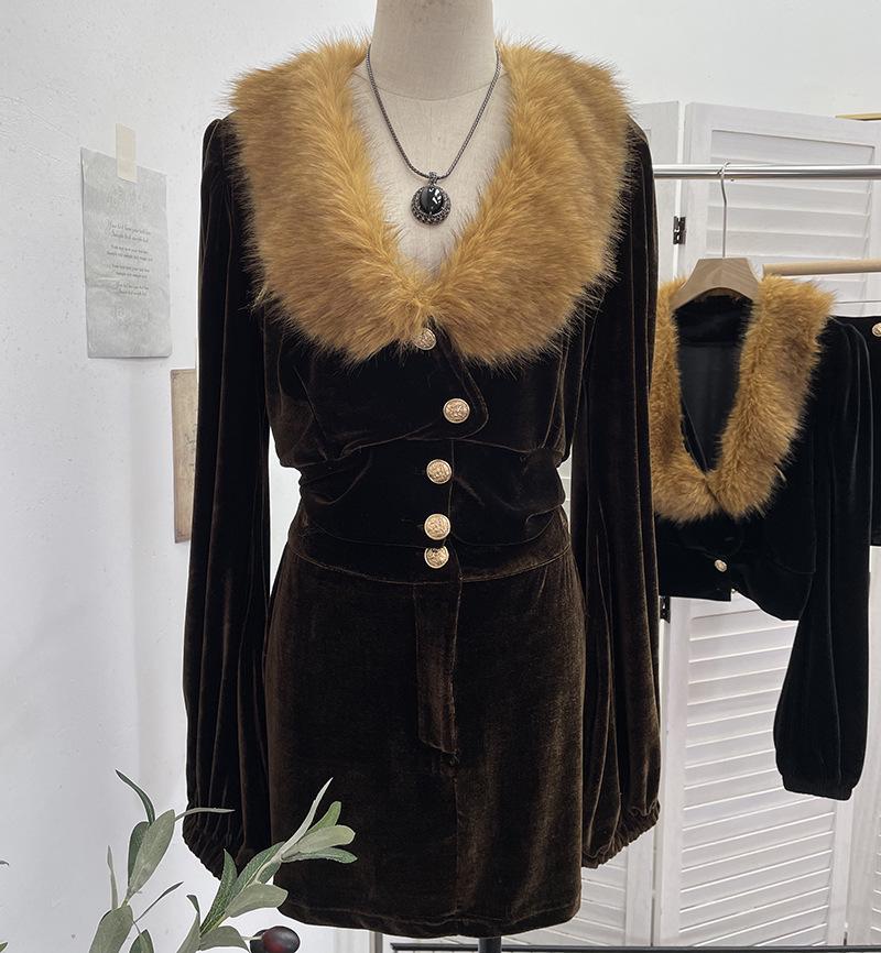

American Spicy Girl V-neck Fur Coat & Hip-Hugging Skirt Set One Size коричневий