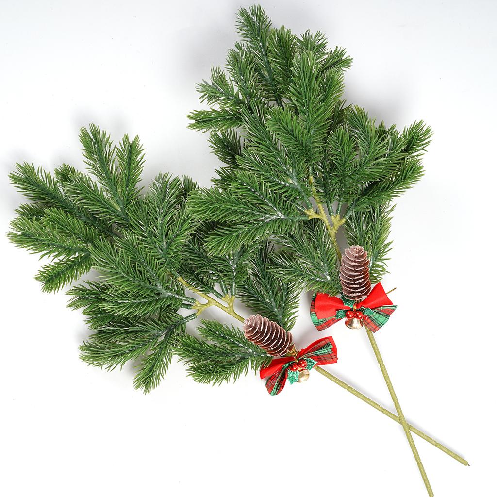Christmas Day Decorative Flowers, Artificial Fake Pine Cones And Cedar Home Decoration Simulation Green Plant Shooting Props