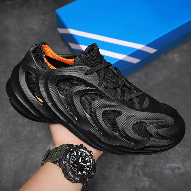 Fashion New Men Spring Summer Casual Shoes EVA Cave Shoe Garden Shoes Fly Weaving Mesh Breathable Light Outdoor Sneakers Running Shoes