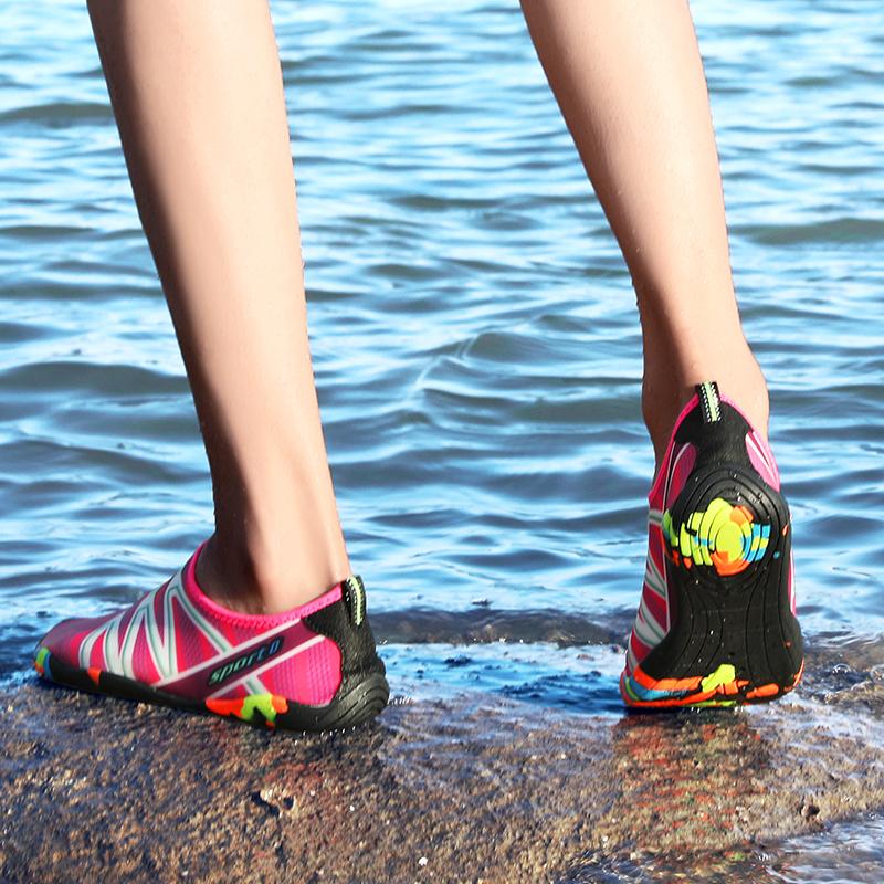 Men Elastic Soft Aqua Shoes Women Light Quick Dry Wading Sneakers For Seaside Walking Surfing Shoes Slip-on Swimming Shoes Size 35-46