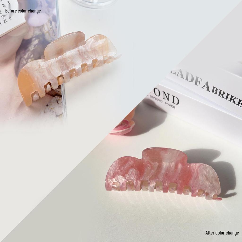 Akrylowa spinka do włosów zmieniająca kolor w stylu koreańskim - Słodki rekin