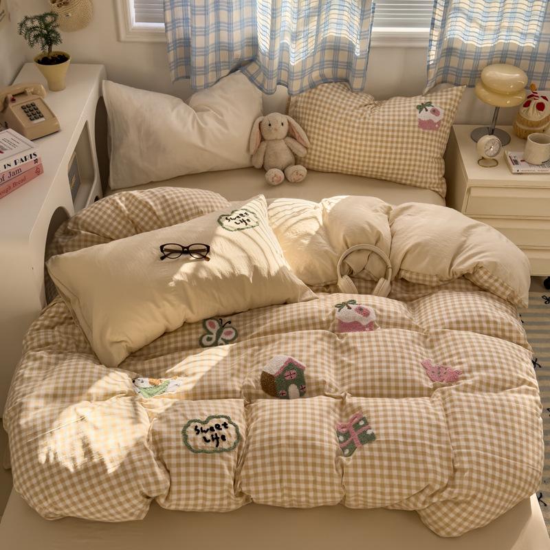 Cartoon Embroidered Cotton Terry Bedding Set - Skin-Friendly, Washable, 4-Piece Set with Bed Sheet and Duvet Cover (Student Size)