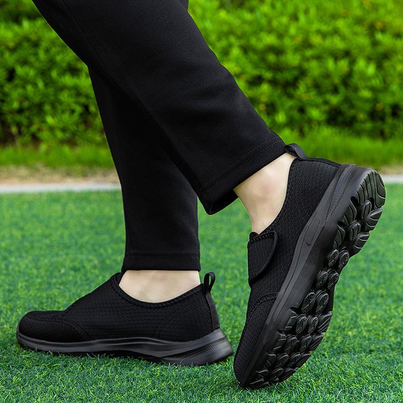 Unisex Mesh Slip On Walking Shoes Breathable Lightweight Casual Sneakers for Travel Fitness Daily Daily Wear Travel Walking