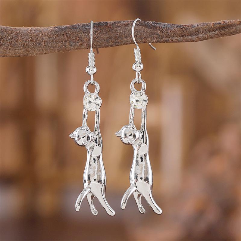 Kitten Rhinestone Necklace & Earrings Set: Unique Animal Pendant Jewelry