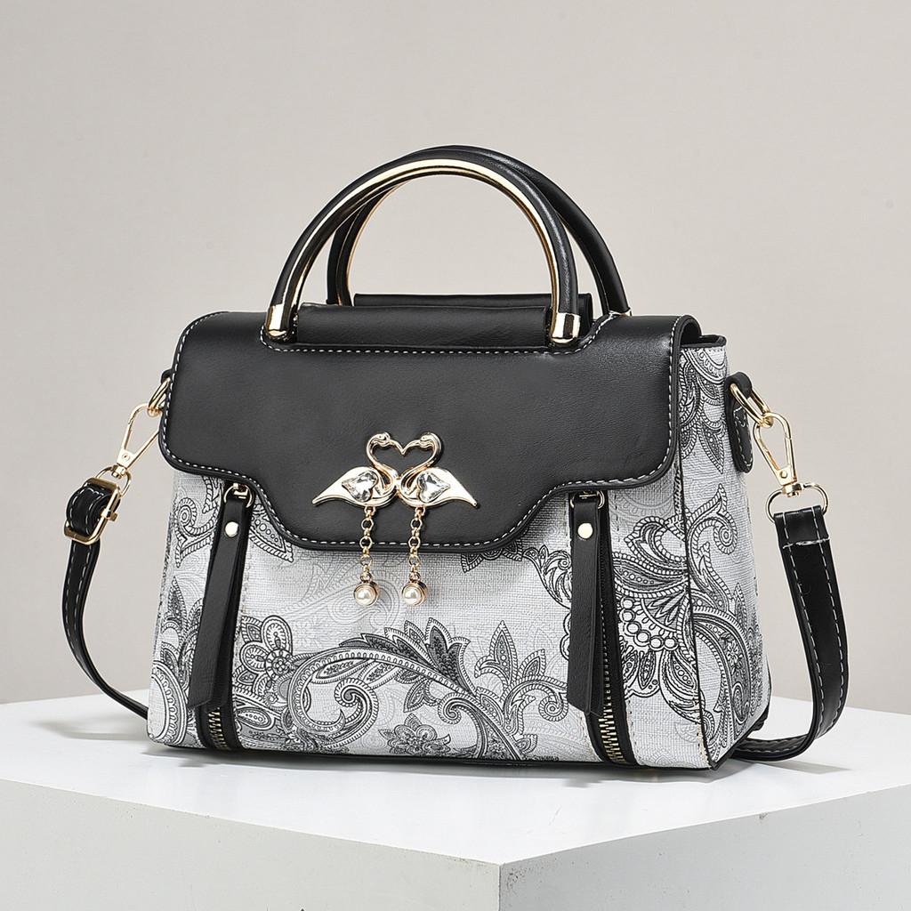 Pu Umhängetasche für Damen mit Blumendruck Kleine quadratische Tasche für den täglichen Gebrauch