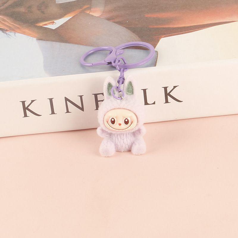 Păpușă Breloc Flocked Labubu: Breloc creativ pentru geantă și accesoriu pentru mobil