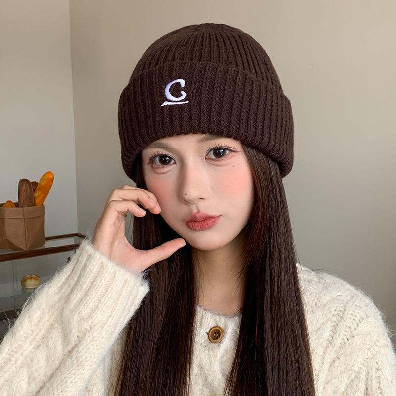 Autumn and Winter Simple Letter C Embroidered Woolen Hat Versatile Student Couple Pullover Hat Warm and Cold Proof Ear Protection Hat