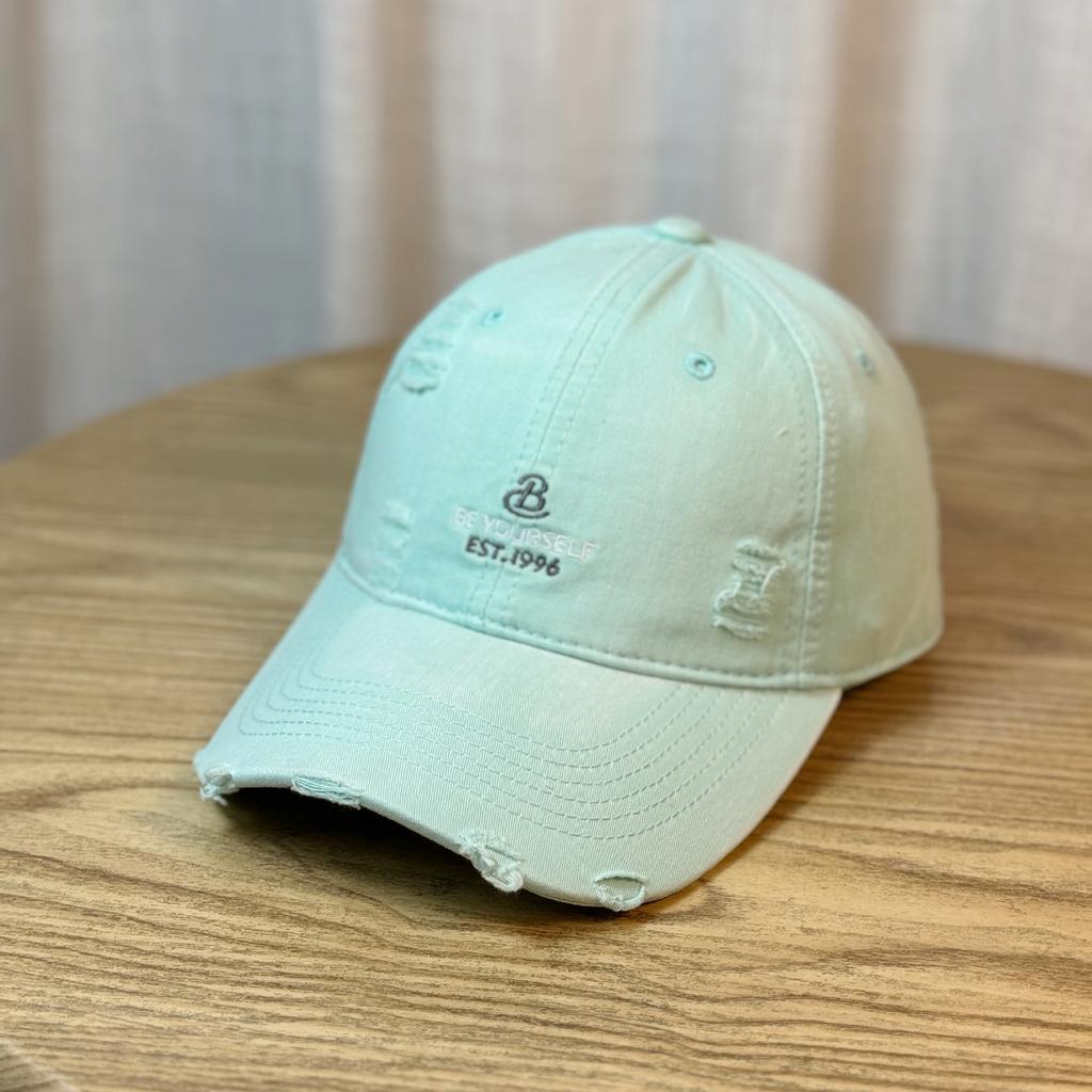 High Quality~Simple small letter embroidered baseball cap for women, versatile soft-top hat with wide brim and large head circumference