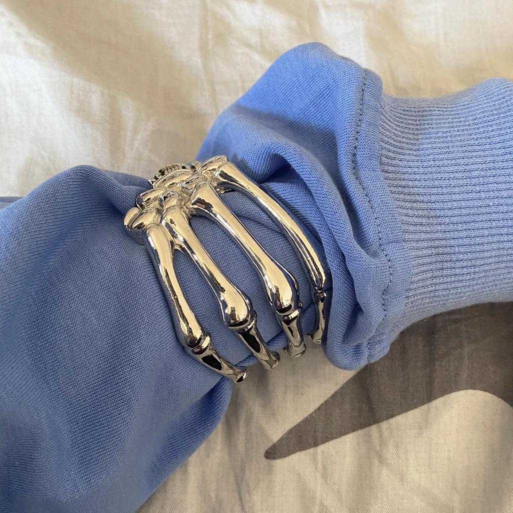 Trendy Dark Skull Claw Women's Adjustable Armband Bracelet