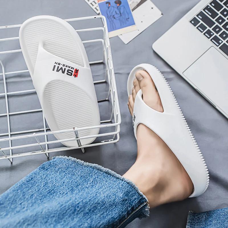 Hot Selling 2025 Women Soft Bottom EVA Slippers Lightweight and Non Slip Home Slippers Men Summer Thick Bottom Beach Flip Flops