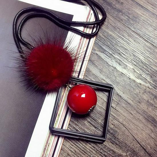 Elegant Cross-Border Sweater Chain: Luxury Women's Long Necklace - Versatile, Chic Autumn/Winter Accessory