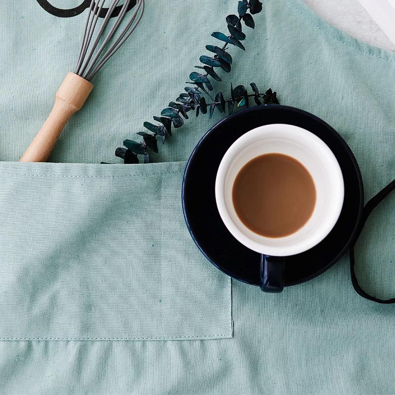 Cartoon Bear Kids Adult Aprons Woman kitchen apron BBQ Bib Baking Parent Child Painting Interest class Apron Home Cleaning Tools