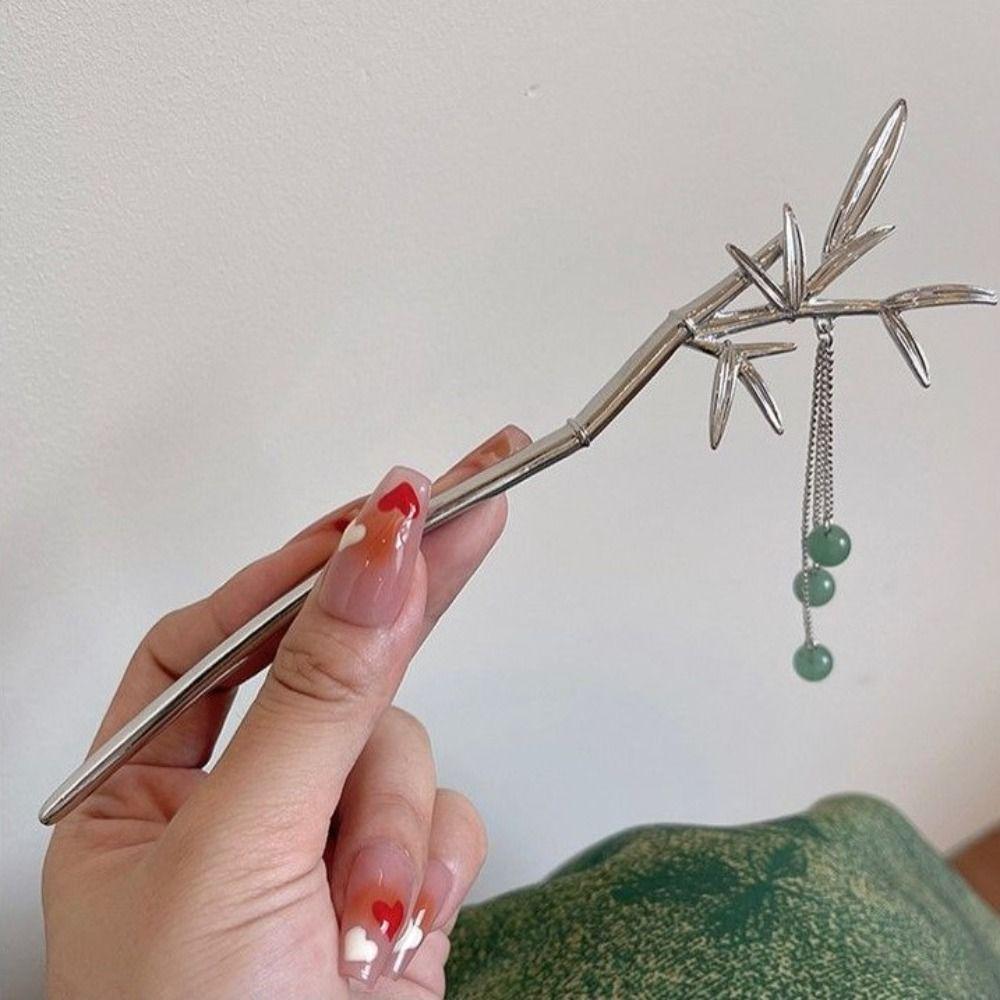 

Zinc Zinc Alloy Women Leaf Hair Stick Beads Headwear Hair Styling Accessory Chinese Tassel Hairpin