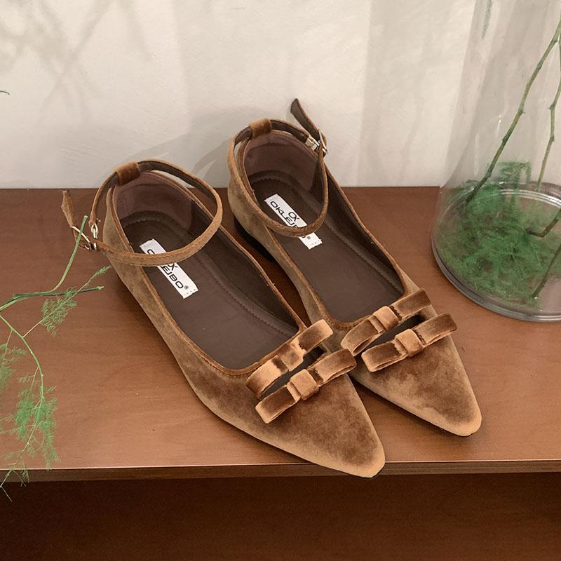 Fashion Footwear With Height Increasing Ladies Shallow Shoes Ankle Buckle Female Pointed Toe Fashion Silk Women Flats Shoes