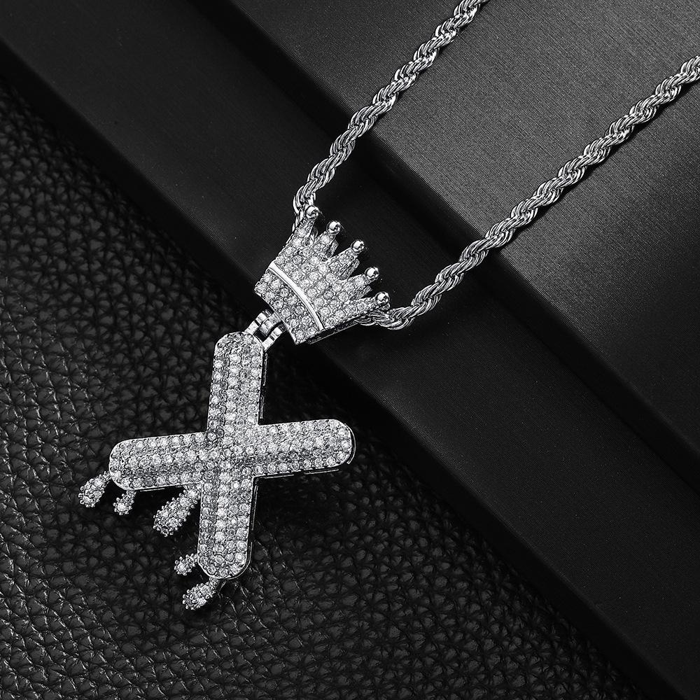 

Хип-хоп кулон-корона с циркониевой инкрустацией - Уникальный унисекс дизайн