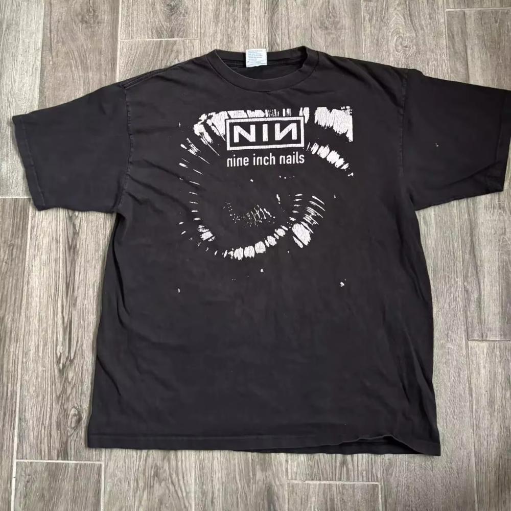 90s Vtg Nine Inch Nails Band Black Short Sleeve Unisex Printed T Shirt Men Women Cotton T-Shirt Short Sleeve Men Women Summer