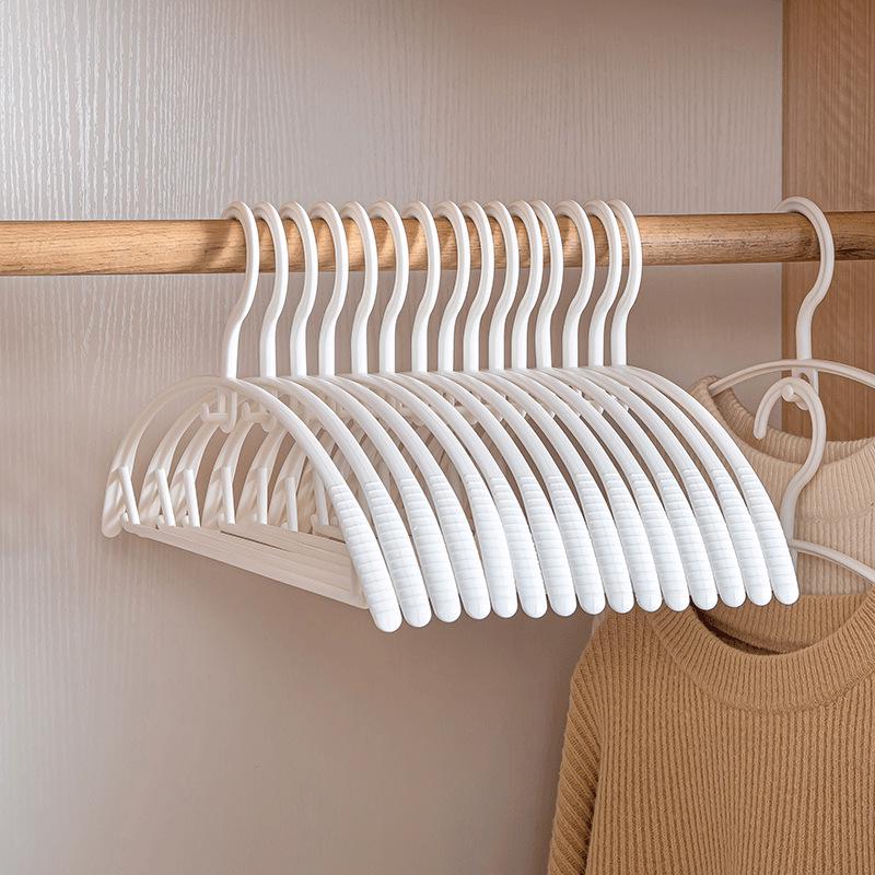 Japanese-Style Non-Slip Thickened Plastic Clothes Hanger for Dormitory, Balcony, or Wardrobe.