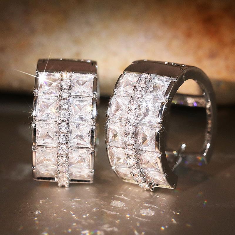 

Simple Earrings For Women, Micro-Inlaid Zircon Billingbilling Jewelry Chic.