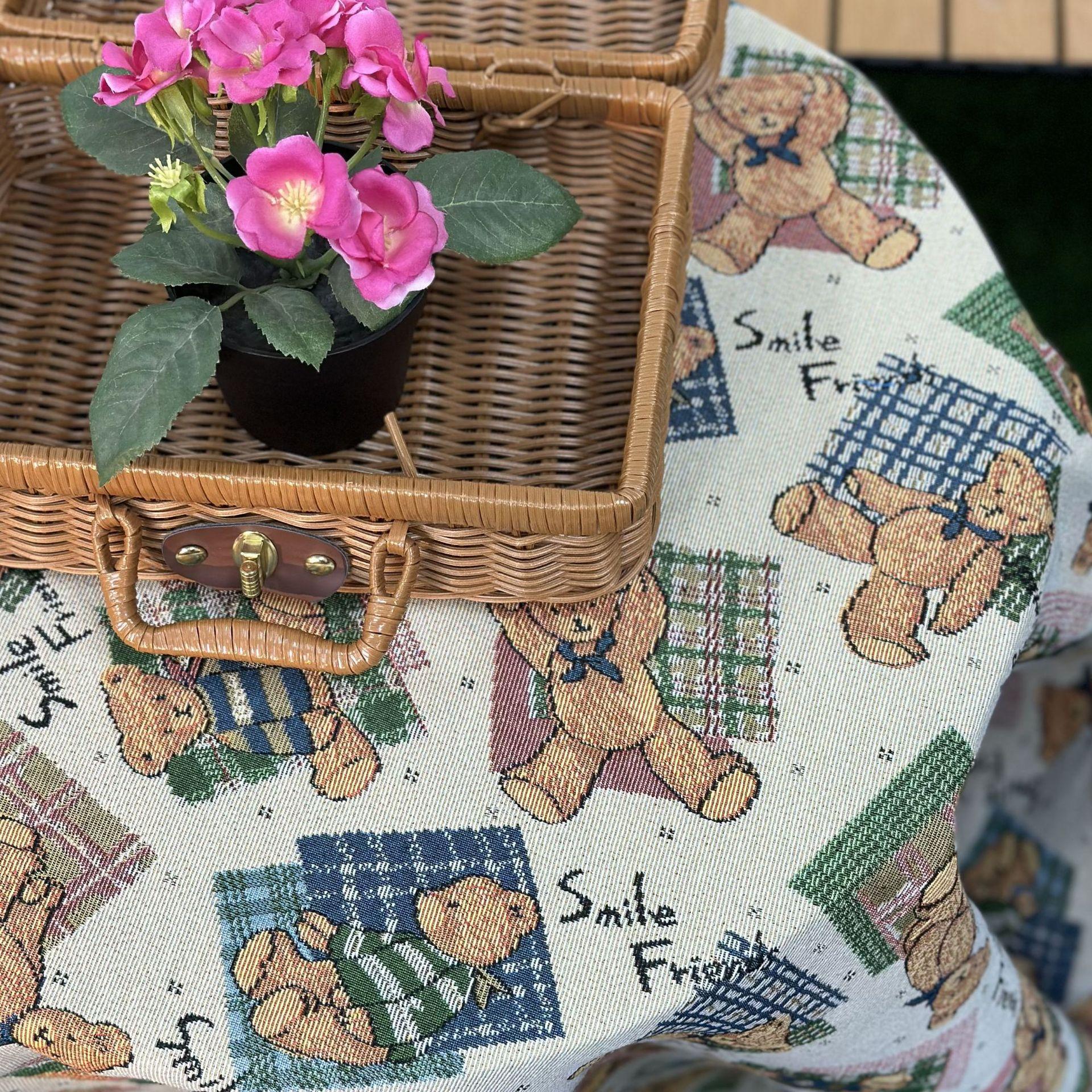 

Жаккардовая скатерть для гостиной, кемпинга, пикника, скатерть с цветочным узором, дома, кухни, обеденного стола, праздничного украшения 100x140cm