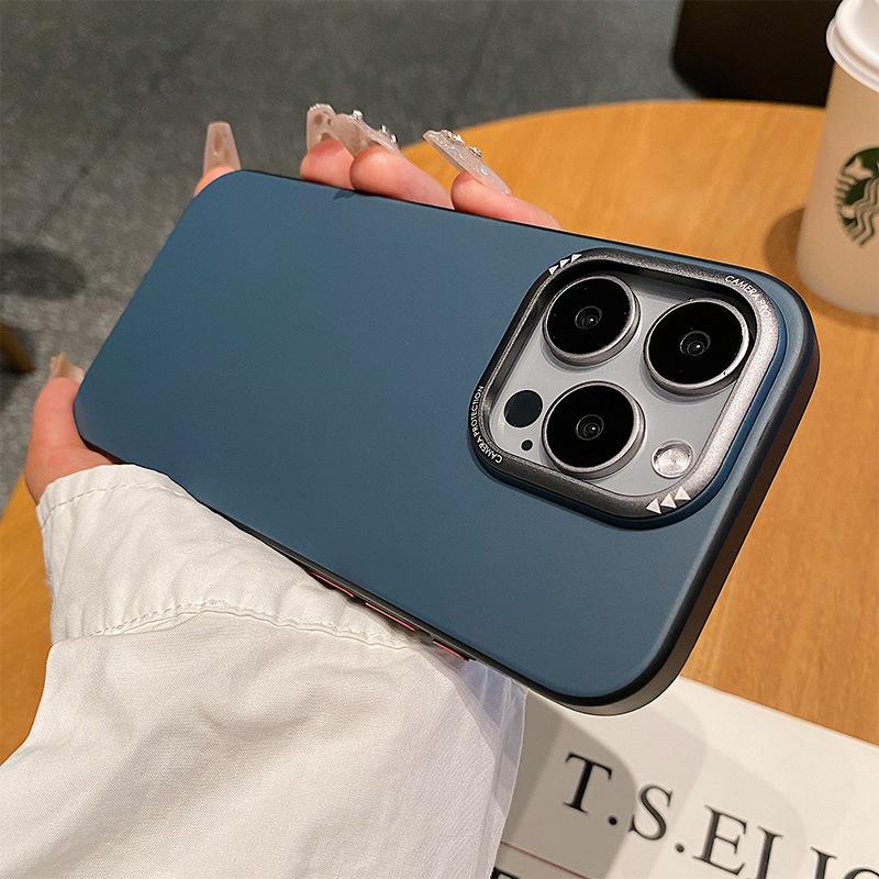 

Delicate And Smooth Skin Feel Suitable For IPhone 15 Phone Case MagSafe Magnetic Suction 15 Pro+Max Premium Feel