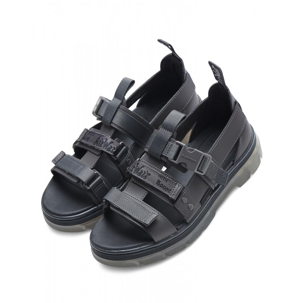 

DR.MARTENS PEARSON GREY/ 27299029