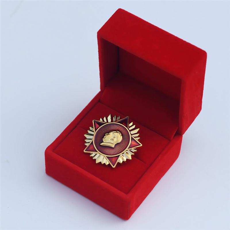 Chairman Mao's Emblem, Pin, Pentagram, Merit Medal, Shape, Retro Commemorative Chest Badge, Gift Diameter 3.5CM