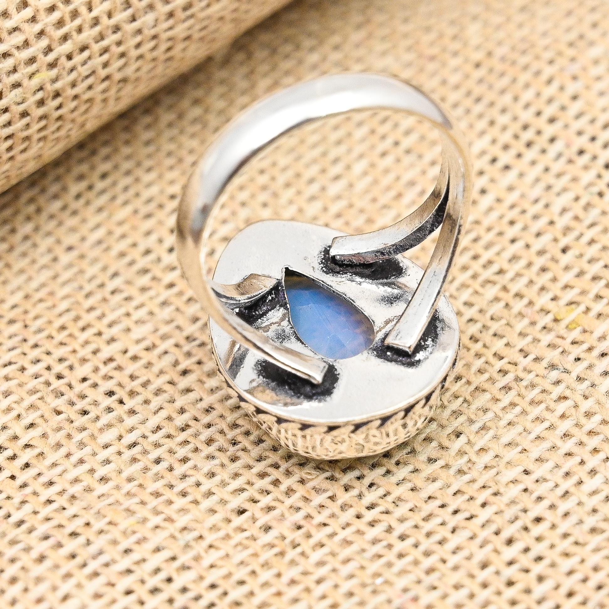 Bague En Argent Sterling 925 | Pierre Opale Laiteuse Naturelle Ovale | Bijou Fait Main Indien