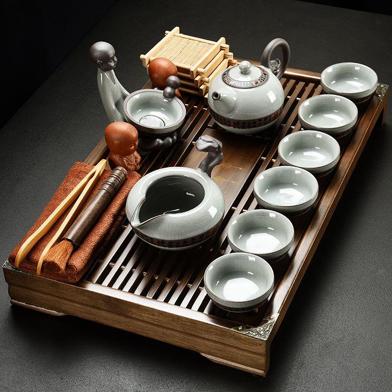 

Zisha Ceramic Kung Fu Tea Set with Solid Wood Drainage Tray