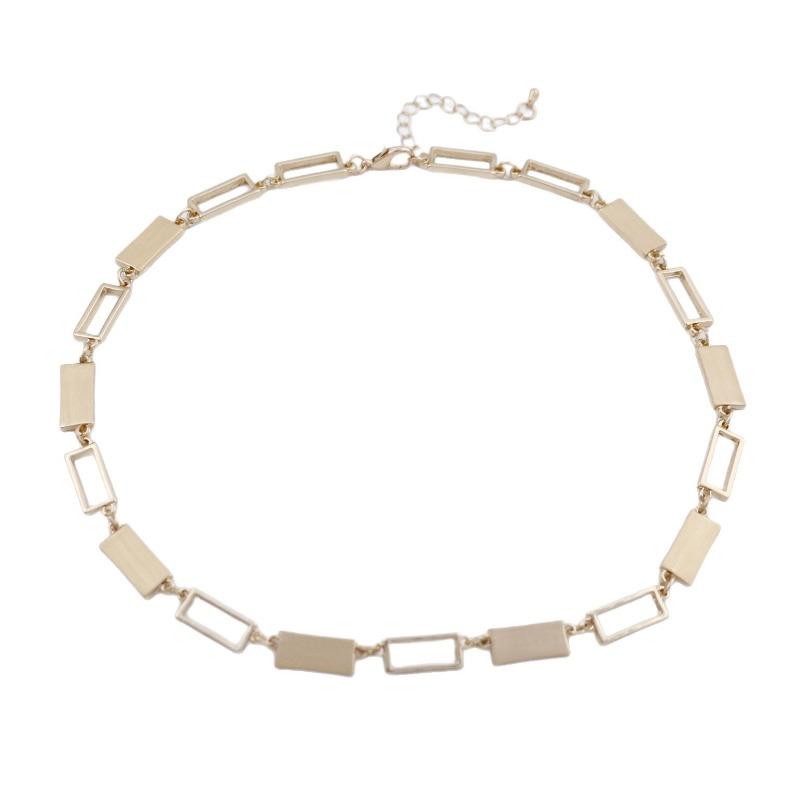 New brushed hollow geometric square necklace women's simple high-end irregular square neck chain