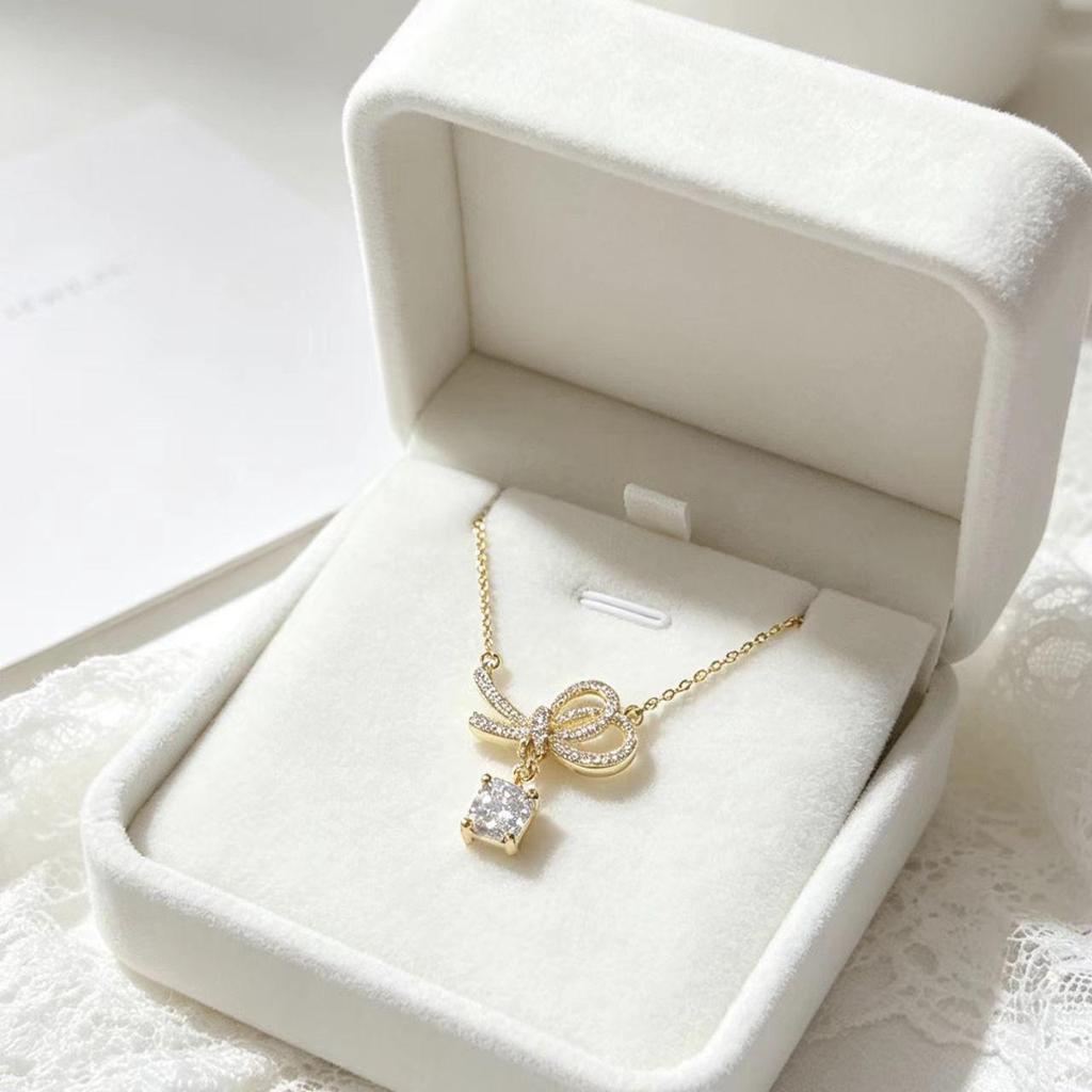 Trendy Sweet Bow Zircon Pendant Necklace for Women - Elegant Clavicle Chain