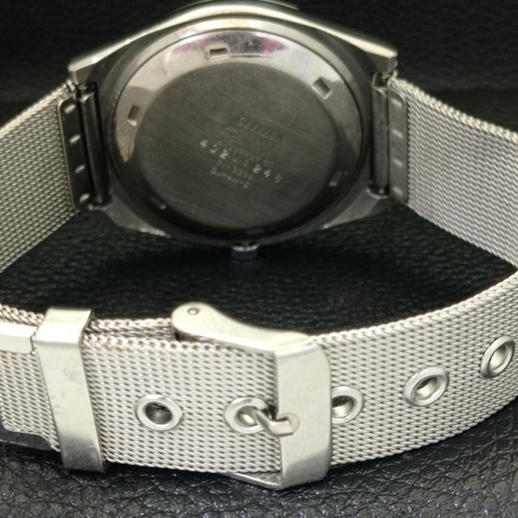 GEBRAUCHTE VINTAGE CITIZEN AUTOMATIC 8200 JAPAN HERRENUHR MIT BLAUEM ZIFFERBLATT a434851-2 R123-a434851