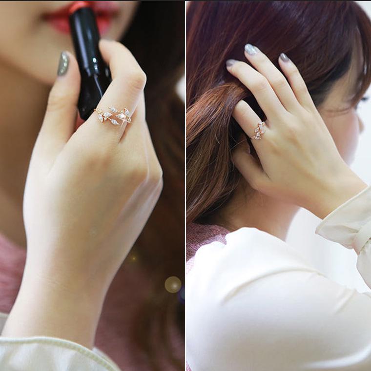 Korean Style Open Leaf Pinky Ring for Women