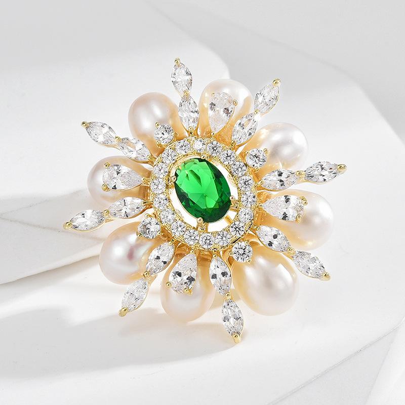 Senior Brooches Flower Leaf Brooch Pins for Women Suit Pendant  Fashion Brooches Jewelry