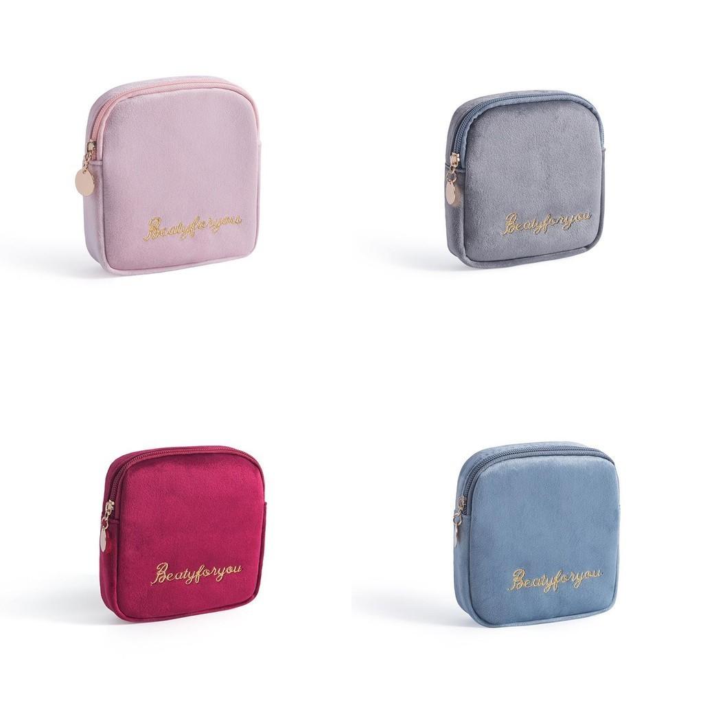 Portable Plush Sanitary Napkin Storage Bag Modern Minimalist Style Travel Organizer