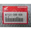 New Honda Genuine Motorcycle Parts CB750F Tank Emblem Genuine Right 87121-300-030 Dream CB750FOUR Dream CB550FOUR Dream CB550FOUR-K CB750K1 21881360