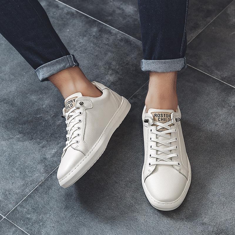 Sapato Masculino Mais Recente Couro Genuíno Outono 2022 Sapatos Casuais Masculinos Couro de Vaca Leisuer Caminhada Calçado Masculino Tênis Brancos Design Moda