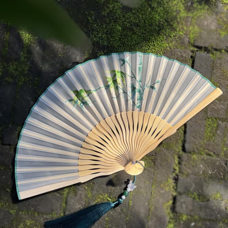 Suzhou Dwustronny Wachlarz Haftowany - Tradycyjny Styl Cheongsam Wachlarz Damski