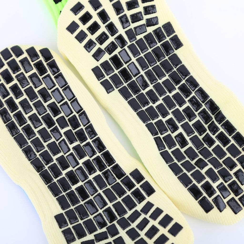 Professional Sports Football Socks, Sole Dispensing Non-Slip Socks, Towel Bottom Thickened Buffer, Men'S And Women'S Medium Tube Socks