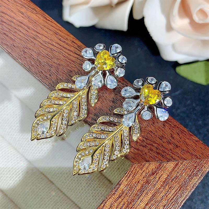 

Jewelry stud earrings S925 silver needle zircon flower earrings dual-purpose retro light luxury versatile temperament fashionable women s