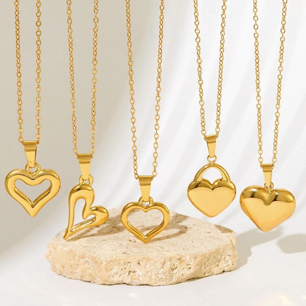 Hollow Heart Stainless Steel Pendant Necklace for Women - Fashionable and Durable Titanium Steel Jewelry