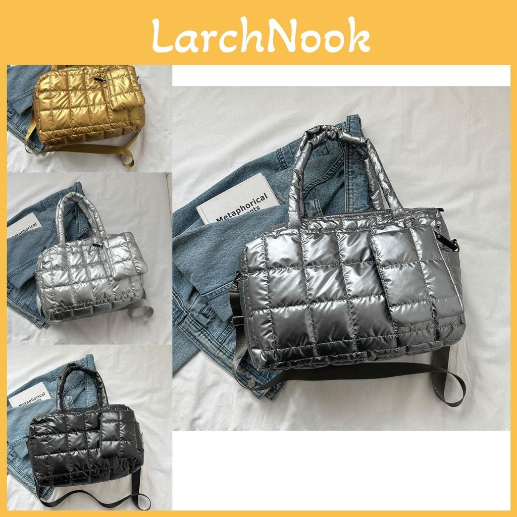 Modern And Chic Womens Single Shoulder Bag With Ample Room For Daily Essentials In Colors Classic